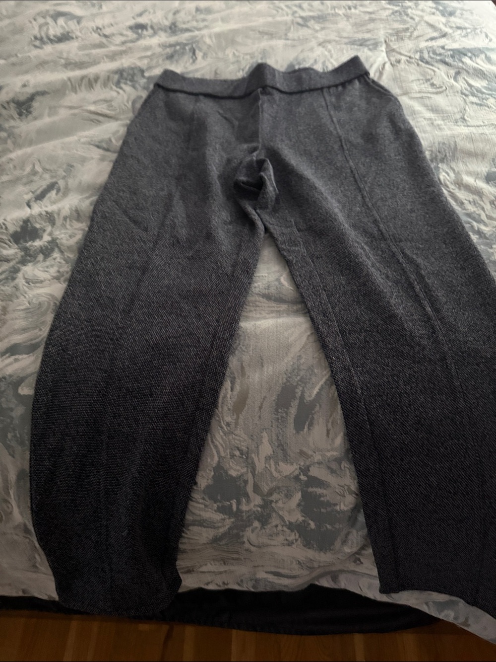 J. Jill Charcoal Knit Cropped Pants
